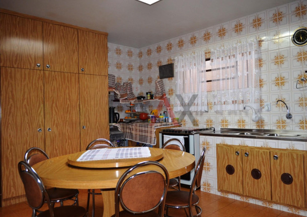 Imagem Casa com 5 Quartos à Venda, 386 m² em Centro - Guarapuava Imagem Casa com 5 Quartos à Venda, 386 m² em Centro - Guarapuava