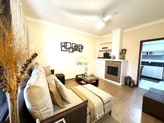 Imagem Casa com 3 Quartos à Venda, 132 m² em Santo Antônio - Joinville