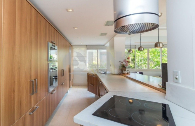 Imagem Apartamento com 3 Quartos à Venda, 125 m² em Mont Serrat - Porto Alegre Imagem Apartamento com 3 Quartos à Venda, 125 m² em Mont Serrat - Porto Alegre