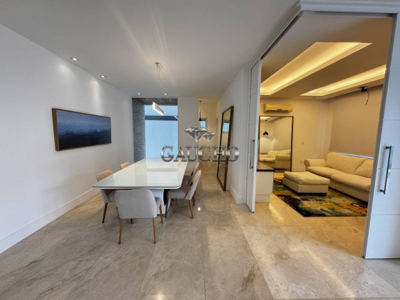 Imagem Casa com 5 Quartos à Venda, 550 m² em Barra Da Tijuca - Rio De Janeiro Imagem Casa com 5 Quartos à Venda, 550 m² em Barra Da Tijuca - Rio De Janeiro