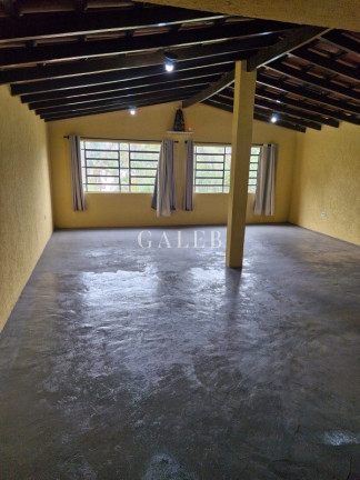 Imagem Casa com 3 Quartos à Venda, 250 m² em Usina - Atibaia Imagem Casa com 3 Quartos à Venda, 250 m² em Usina - Atibaia