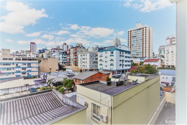 Imagem Imóvel com 2 Quartos à Venda, 58 m² em Petrópolis - Porto Alegre Imagem Imóvel com 2 Quartos à Venda, 58 m² em Petrópolis - Porto Alegre