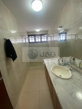 Imagem Casa com 3 Quartos à Venda, 208 m² em Jardim Botânico - Curitiba