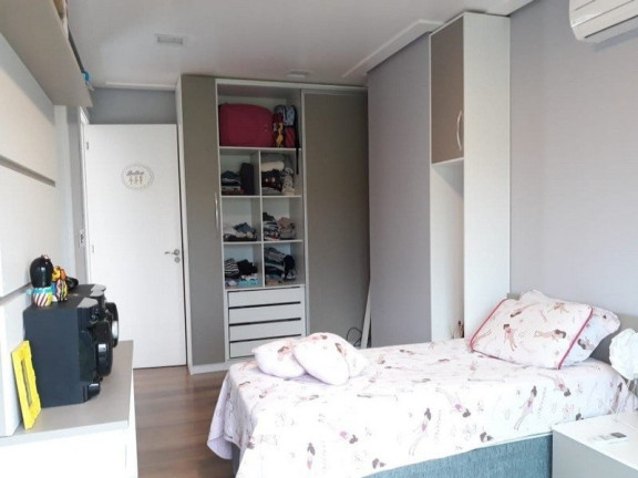 Imagem Casa com 3 Quartos à Venda, 295 m² em Parque Da Matriz - Cachoeirinha