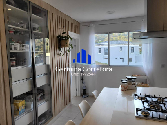 Imagem Casa com 4 Quartos à Venda, 275 m² em Alphaville - Santana De Parnaíba Imagem Casa com 4 Quartos à Venda, 275 m² em Alphaville - Santana De Parnaíba