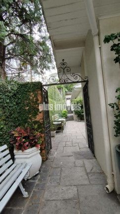 Imagem Casa com 4 Quartos à Venda, 400 m² em Jardim Guedala - São Paulo Imagem Casa com 4 Quartos à Venda, 400 m² em Jardim Guedala - São Paulo