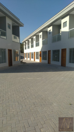 Imagem Sobrado com 2 Quartos à Venda, 112 m² em Massaguaçu - Caraguatatuba Imagem Sobrado com 2 Quartos à Venda, 112 m² em Massaguaçu - Caraguatatuba
