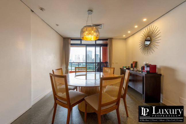 Imagem Apartamento com 4 Quartos à Venda, 500 m² em Real Parque - São Paulo Imagem Apartamento com 4 Quartos à Venda, 500 m² em Real Parque - São Paulo