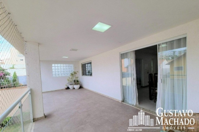 Imagem Casa com 4 Quartos à Venda, 298 m² em Jardim Belvedere - Volta Redonda Imagem Casa com 4 Quartos à Venda, 298 m² em Jardim Belvedere - Volta Redonda