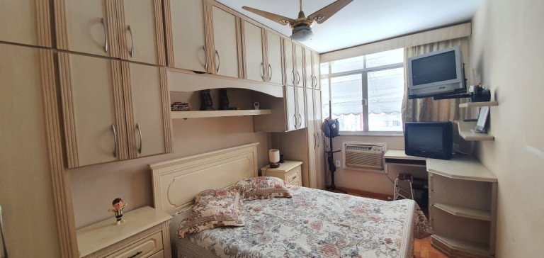 Imagem Apartamento com 3 Quartos à Venda, 146 m² em Icarai - Niterói