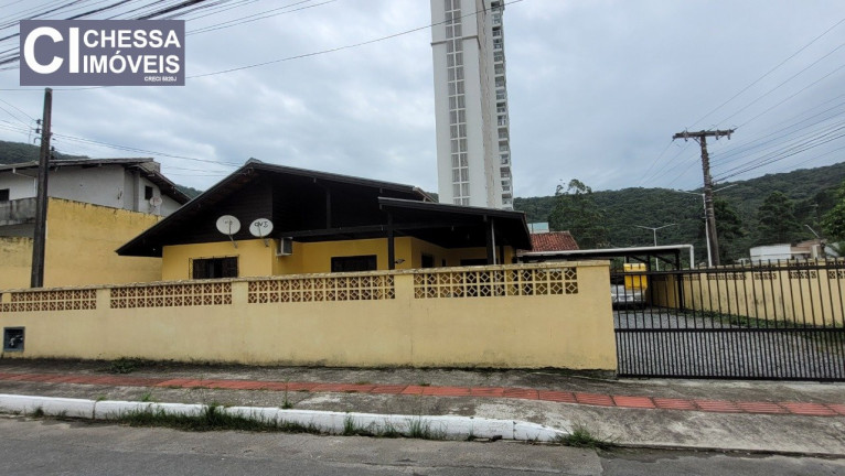 Casa com 3 Quartos à Venda, 510 m² em Ressacada - Itajaí