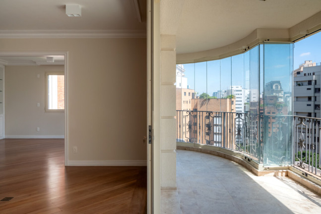Imagem Imóvel com 3 Quartos à Venda, 278 m² em Jardim Paulistano - São Paulo Imagem Imóvel com 3 Quartos à Venda, 278 m² em Jardim Paulistano - São Paulo