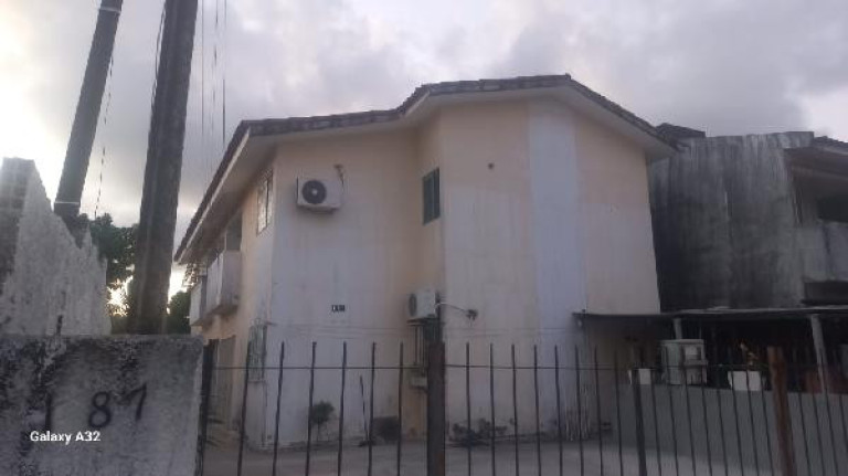 Casa com 3 Quartos à Venda, 360 m² em Janga - Paulista