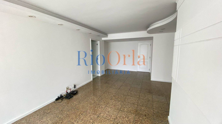 Imagem Apartamento com 4 Quartos à Venda, 140 m² em Barra Da Tijuca - Rio De Janeiro