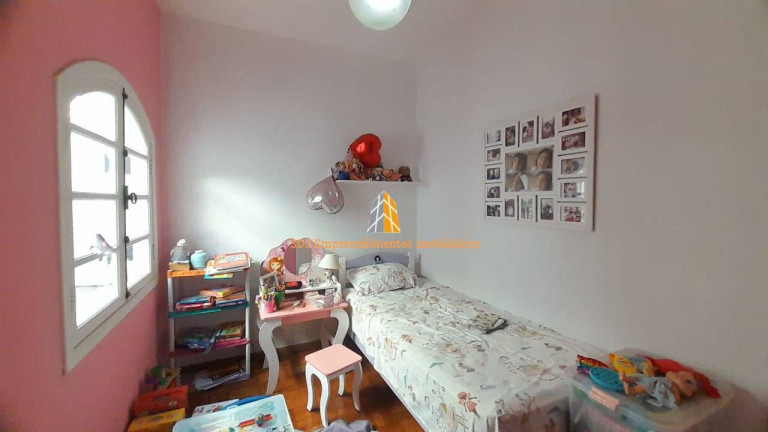 Imagem Casa com 3 Quartos à Venda, 256 m² em Instituto De Previdência - São Paulo Imagem Casa com 3 Quartos à Venda, 256 m² em Instituto De Previdência - São Paulo