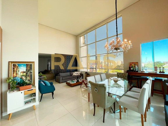 Cobertura com 3 Quartos à Venda, 239 m² em Atiradores - Joinville