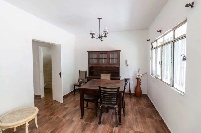 Imagem Casa com 4 Quartos para Alugar, 