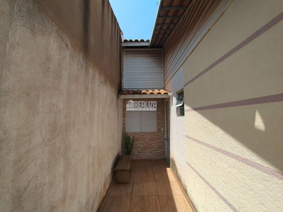 Imagem Casa de Condomínio com 3 Quartos à Venda, 116 m² em Recreio Dos Bandeirantes - Uberaba Imagem Casa de Condomínio com 3 Quartos à Venda, 116 m² em Recreio Dos Bandeirantes - Uberaba