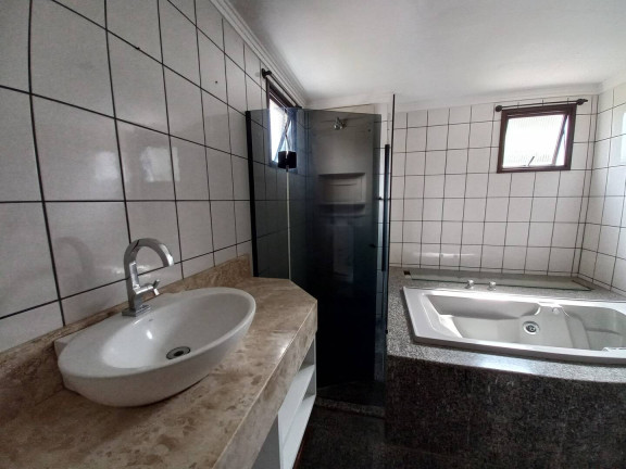 Apartamento com 4 Quartos à Venda, 159 m² em América - Joinville