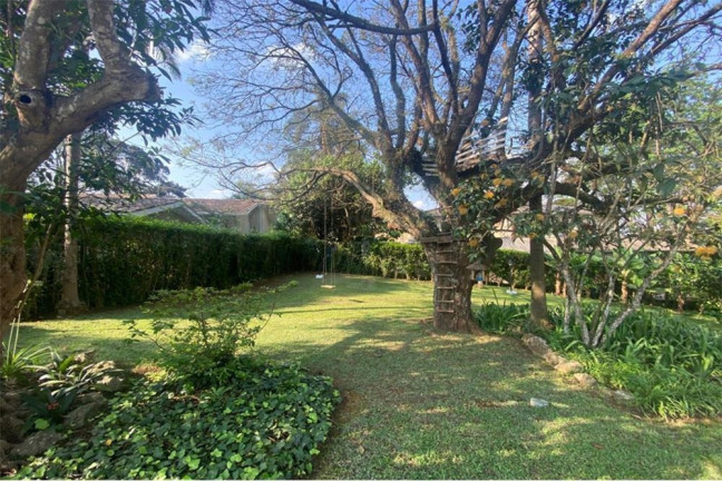 Imagem Casa com 4 Quartos à Venda, em Vila De São Fernando - Cotia Imagem Casa com 4 Quartos à Venda, em Vila De São Fernando - Cotia
