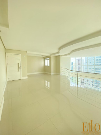 Imagem Cobertura com 4 Quartos à Venda, 239 m² em Centro - Balneário Camboriú