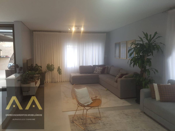 Casa com 4 Quartos para Alugar, 322 m² em Alphaville - Santana De Parnaíba