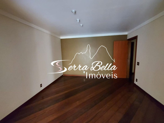Imagem Apartamento com 4 Quartos à Venda, 210 m² em Várzea - Teresópolis