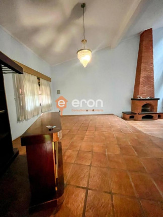 Imagem Casa com 3 Quartos à Venda, 261 m² Imagem Casa com 3 Quartos à Venda, 261 m²