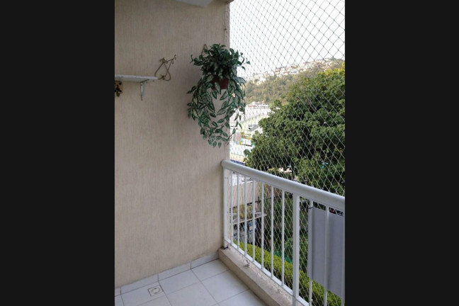 Imagem Apartamento com 2 Quartos à Venda, 57 m² em Várzea - Teresópolis