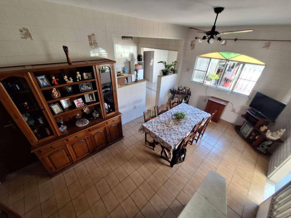 Imagem Casa com 6 Quartos à Venda, 170 m² em Fonseca - Niterói Imagem Casa com 6 Quartos à Venda, 170 m² em Fonseca - Niterói