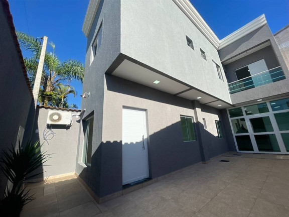 Imagem Sobrado com 3 Quartos à Venda, 130 m² em Flórida - Praia Grande Imagem Sobrado com 3 Quartos à Venda, 130 m² em Flórida - Praia Grande