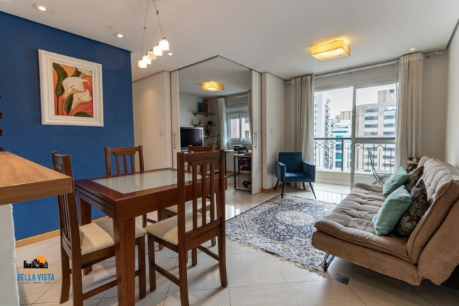 Apartamento com 2 Quartos à Venda,  em Vila Nova Conceição - São Paulo