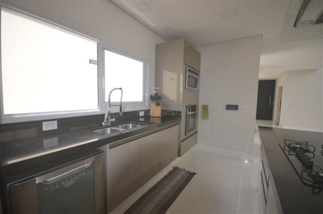 Imagem Sobrado com 5 Quartos à Venda, 375 m² em Cibratel Ii - Itanhaem Imagem Sobrado com 5 Quartos à Venda, 375 m² em Cibratel Ii - Itanhaem