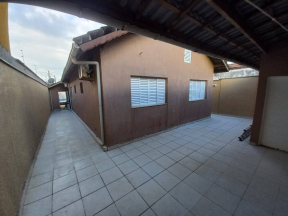 Imagem Casa com 4 Quartos à Venda, em Praia Grande Imagem Casa com 4 Quartos à Venda, em Praia Grande