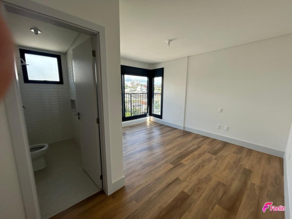 Imagem Apartamento com 3 Quartos à Venda, 112 m² em Estreito - Florianópolis Imagem Apartamento com 3 Quartos à Venda, 112 m² em Estreito - Florianópolis