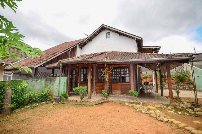 Imagem Casa com 3 Quartos à Venda, 220 m² em Abranches - Curitiba Imagem Casa com 3 Quartos à Venda, 220 m² em Abranches - Curitiba