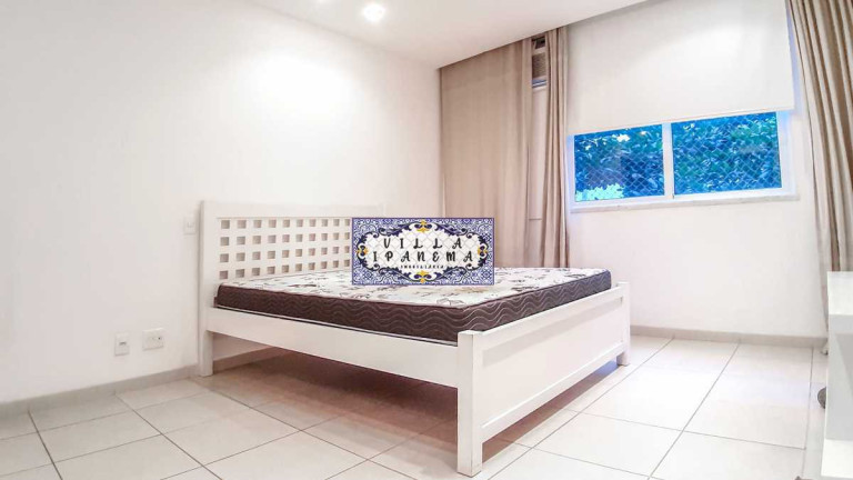 Imagem Apartamento com 4 Quartos à Venda, 220 m² em Copacabana - Rio De Janeiro