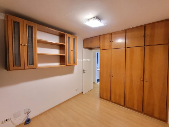 Imagem Imóvel com 4 Quartos à Venda, 143 m² em Itaim Bibi - São Paulo Imagem Imóvel com 4 Quartos à Venda, 143 m² em Itaim Bibi - São Paulo
