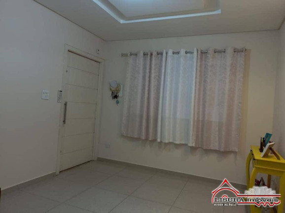 Imagem Casa com 3 Quartos à Venda, 110 m² em Centro - Jacareí Imagem Casa com 3 Quartos à Venda, 110 m² em Centro - Jacareí