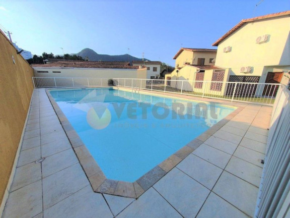 Imagem Casa de Condomínio com 2 Quartos à Venda, 60 m²