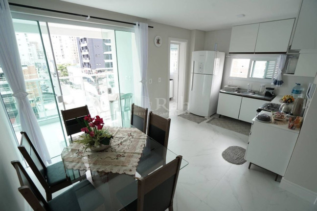 Apartamento com 2 Quartos à Venda, 135 m² em Meia Praia - Itapema