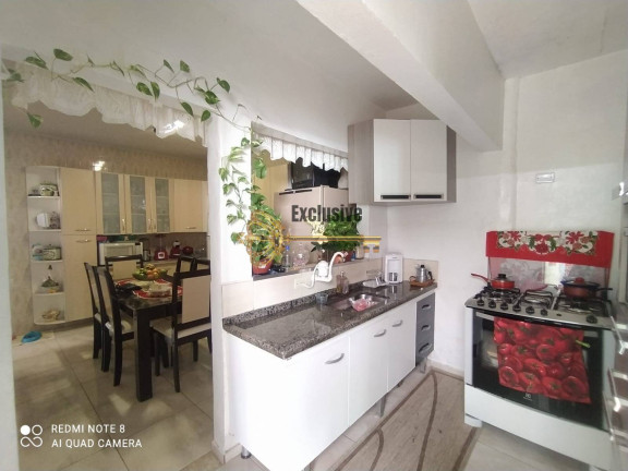 Imagem Casa com 4 Quartos à Venda, 250 m² em Jardim Alvorada - Santo André