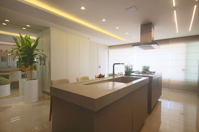 Imagem Cobertura com 4 Quartos à Venda ou Locação, 293 m² em Barra Sul - Balneário Camboriú