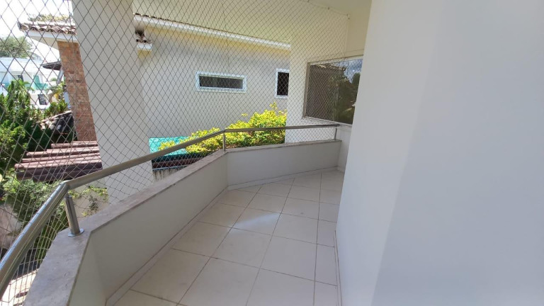 Imagem Casa de Condomínio com 4 Quartos à Venda, 346 m² em Centro - Lauro De Freitas
