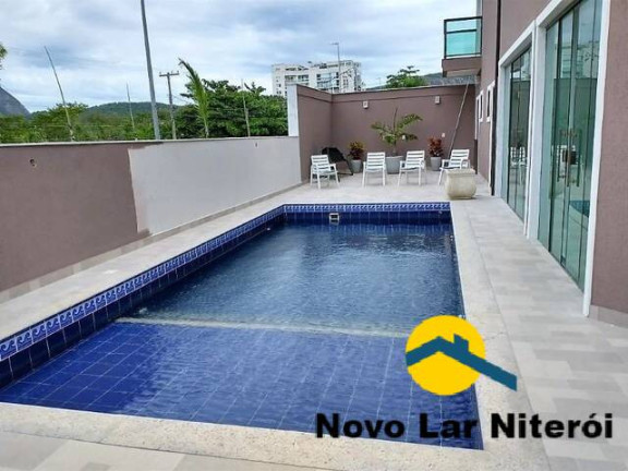 Casa com 4 Quartos à Venda, 330 m² em Camboinhas - Niterói