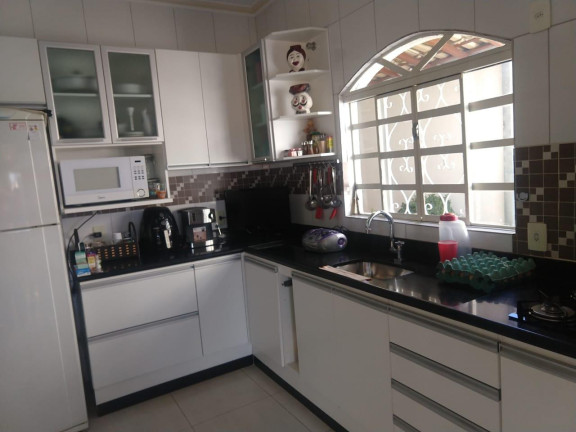 Imagem Casa com 3 Quartos à Venda, 150 m² em Veneza - Ribeirão Das Neves
