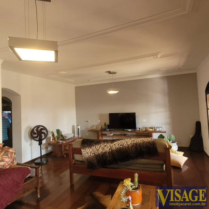 Imagem Casa com 3 Quartos à Venda, 300 m² em Jardim Das Indústrias - Jacareí Imagem Casa com 3 Quartos à Venda, 300 m² em Jardim Das Indústrias - Jacareí