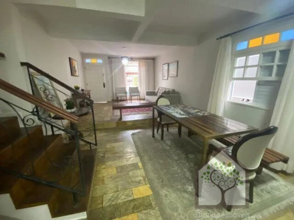 Imagem Casa com 4 Quartos à Venda, 191 m² em Centro - Florianópolis Imagem Casa com 4 Quartos à Venda, 191 m² em Centro - Florianópolis