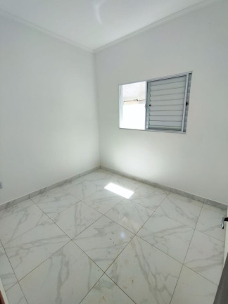 Imagem Casa com 2 Quartos à Venda, 67 m² em Residencial Estoril - Taubaté Imagem Casa com 2 Quartos à Venda, 67 m² em Residencial Estoril - Taubaté
