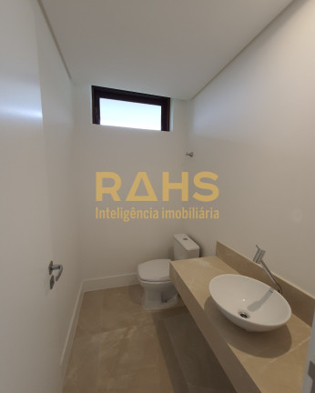 Imagem Casa com 3 Quartos à Venda, 300 m² em América - Joinville